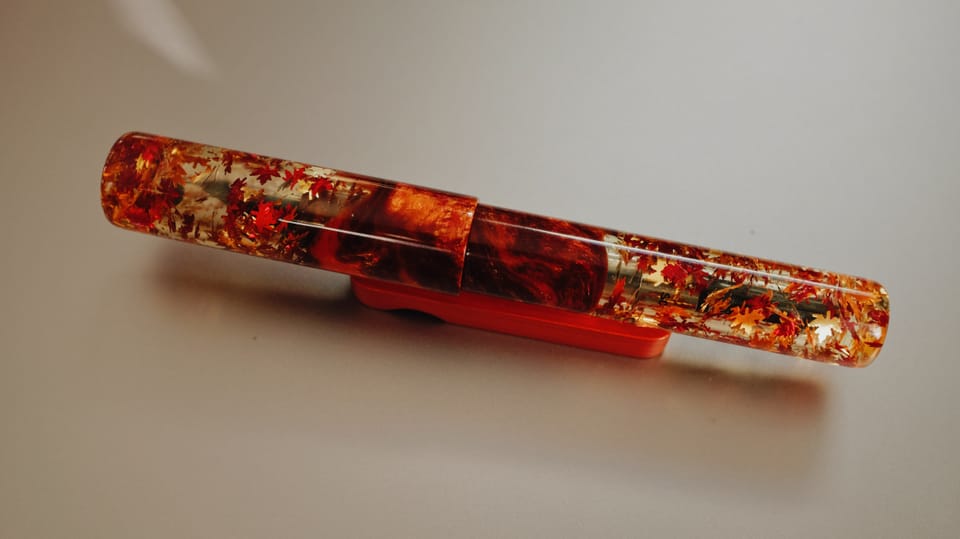 Pen and Ink Highlight: Rob's Penworks Autumn Leaves and Robert Oster African Gold